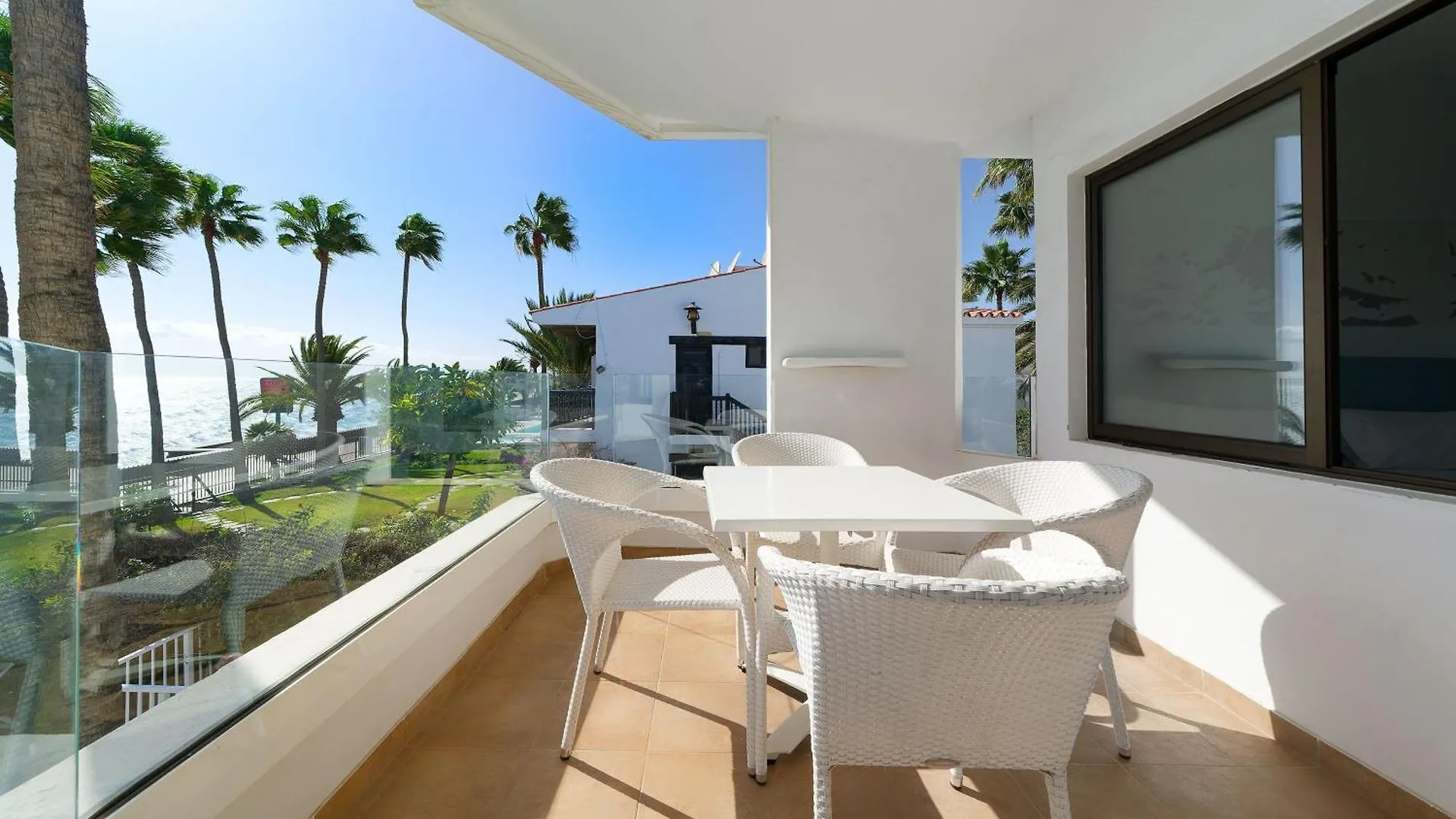 Salt-Apartaments Reina Sol Playa del Ingles  Apartment